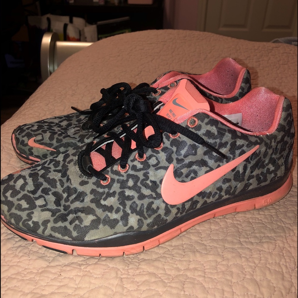Nike Free TR Fit 3 Coral & Gray Leopard Sz 9